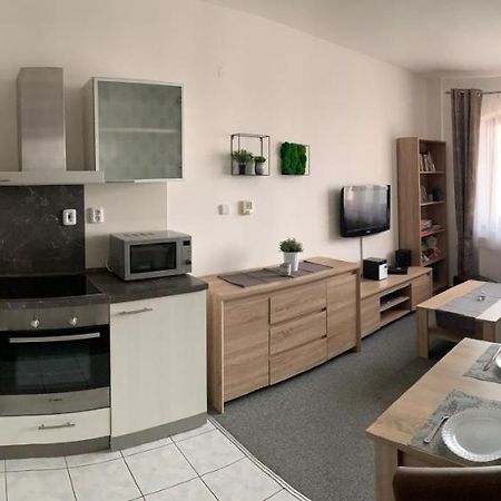 Cosy Apartment In An Excellent Location Vel'ka Lomnica Exteriör bild