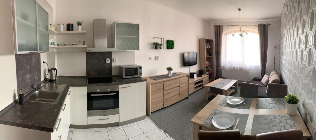 Cosy Apartment In An Excellent Location Vel'ka Lomnica Exteriör bild